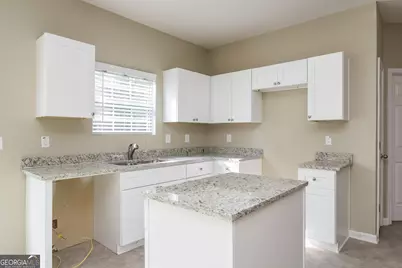 5892 Village Loop, Fairburn, GA 30213 - Photo 4