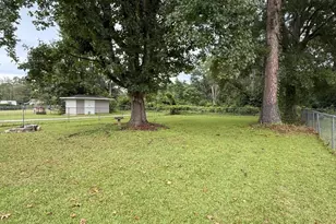 127 Carol Cir, Fitzgerald, GA 31750 - Photo 30