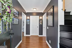 61 Clark St, Newnan, GA 30263 - Photo 2