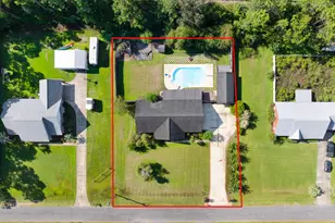 646 Corey St, Baxley, GA 31513 - Photo 6