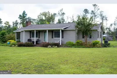 371 Burketts Ferry Road, Hazlehurst, GA 31539 - Photo 2