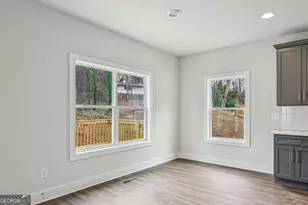 3127 Stonegate Dr SW, Atlanta, GA 30331 - Photo 10