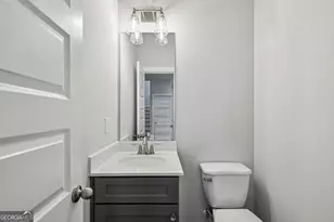 3127 Stonegate Dr SW, Atlanta, GA 30331 - Photo 8