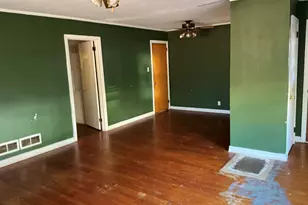 135 Brookside Dr, Elberton, GA 30635 - Photo 6