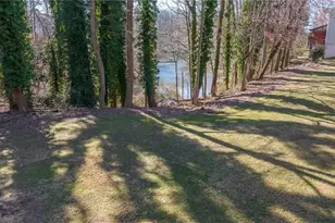 2485 Hidden Cove Ct, Gainesville, GA 30501 - Photo 32