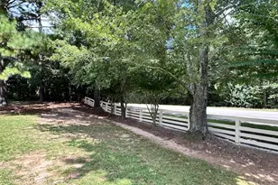 162 Olde Hampton Way, Hampton, GA 30228 - Photo 2