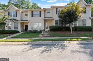 380 Brentwood Dr, Newnan, GA 30263 - Photo 1