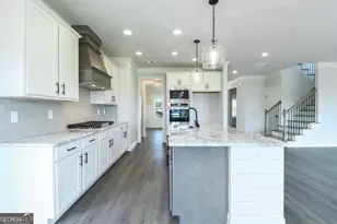 457 Banff Dr, Winder, GA 30680 - Photo 2