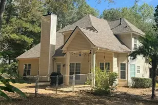 165 Bartlett Dr, Sharpsburg, GA 30277 - Photo 6