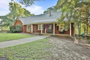 500 Dickson Springs Rd, Fayetteville, GA 30215 - Photo 2