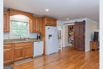 375 Luther Bailey Road, Senoia, GA 30276 - Photo 10