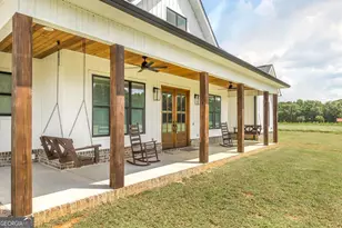 379 Horseshoe Bend Rd, Montezuma, GA 31063 - Photo 4