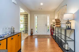 894 Happy Valley Cir, Newnan, GA 30263 - Photo 4