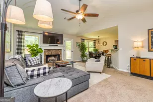 894 Happy Valley Cir, Newnan, GA 30263 - Photo 8