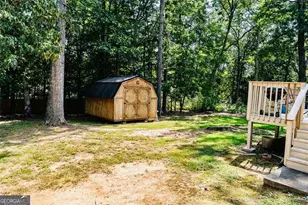 9636 Squirrel Wood Run, Douglasville, GA 30135 - Photo 6