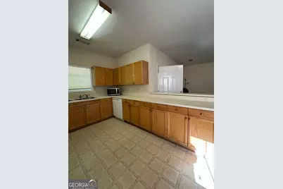 281 Northwinds Boulevard #B-3, Carrollton, GA 30117 - Photo 8