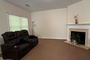 281 Northwinds Blvd, Carrollton, GA 30117 - Photo 2