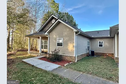 281 Northwinds Boulevard #B-3, Carrollton, GA 30117 - Photo 1