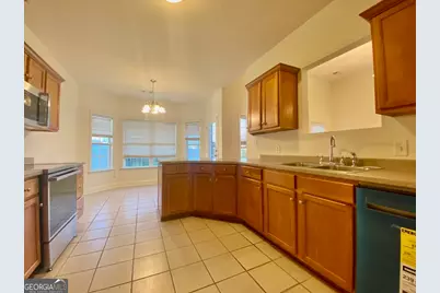 104 Manchester Lane, Byron, GA 31008 - Photo 6