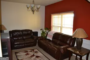 5037 Saphire Ct, Douglasville, GA 30135 - Photo 4