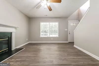 165 Nowell Drive, Fairburn, GA 30213 - Photo 2