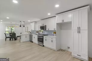 1060 Deer Chase, Stone Mountain, GA 30088 - Photo 8