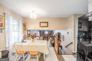 1721 Driftwood Pl, Snellville, GA 30078 - Photo 10