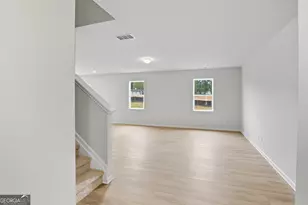 19 Umber Ln, Newnan, GA 30263 - Photo 6