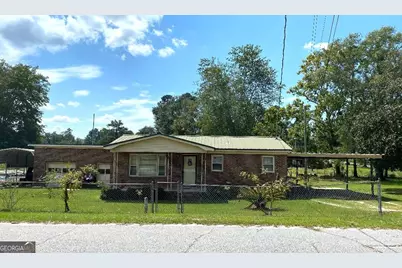 542 Jones Avenue, Swainsboro, GA 30401 - Photo 1