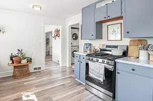 1413 S McDuffie St, Anderson, SC 29624 - Photo 8