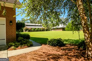 611 NE Pearl St, Collins, GA 30421 - Photo 10