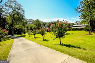 611 NE Pearl St, Collins, GA 30421 - Photo 6