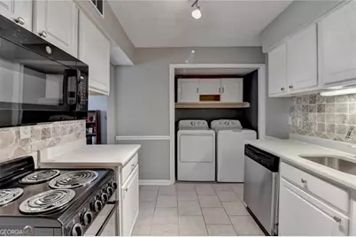 5159 Roswell Road #7, Atlanta, GA 30342 - Photo 8