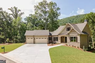 120 Fall Pippin Court, Clarkesville, GA 30523 - Photo 2