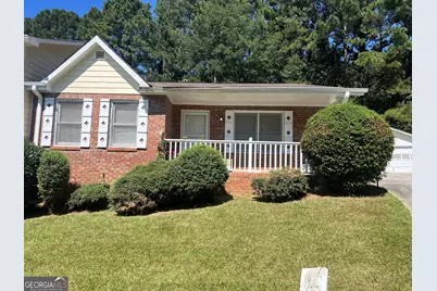 4917 Autumn Circle, Stone Mountain, GA 30088 - Photo 1