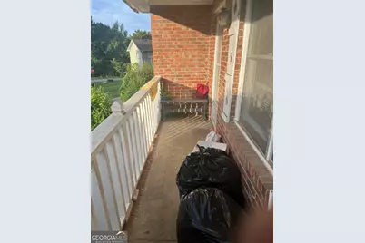 4917 Autumn Circle, Stone Mountain, GA 30088 - Photo 2