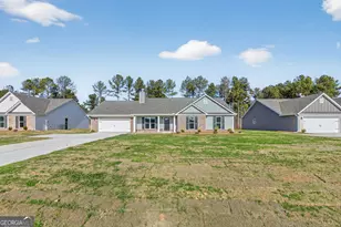 587 Liberty Hill Rd, Hartwell, GA 30643 - Photo 2