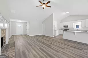 569 Liberty Hill Rd, Hartwell, GA 30643 - Photo 4