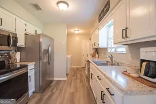 564 Dallas Cir, Folkston, GA 31537 - Photo 4