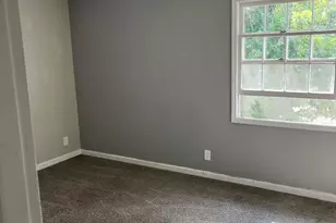 4090 W Oak Dr, Macon, GA 31210 - Photo 4