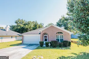 246 Beaumont Heights, Macon, GA 31206 - Photo 1