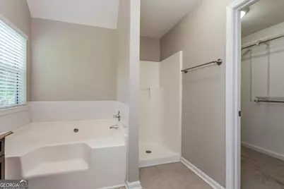 6627 Shapiro Court, Stone Mountain, GA 30087 - Photo 10