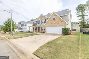 106 Arbor Creek, Warner Robins, GA 31093 - Photo 2