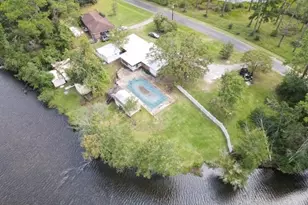 875 Prosperity Dr, Swainsboro, GA 30401 - Photo 2