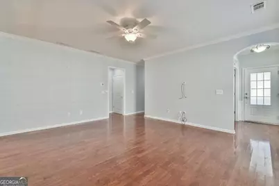 6218 Longleaf Drive, Hoschton, GA 30548 - Photo 8