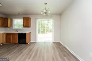 6930 Red Bone Way, Lithonia, GA 30038 - Photo 4