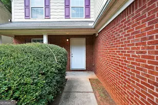 7134 Ravenwood Ln, Lithonia, GA 30038 - Photo 2
