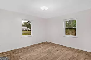 2117 Tamara Rd, Waycross, GA 31503 - Photo 14