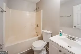 334 Barr Cir, Rex, GA 30273 - Photo 14