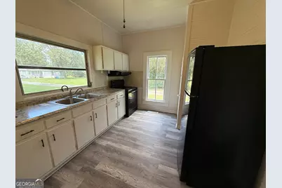 604 Shy Street, Dexter, GA 31019 - Photo 32